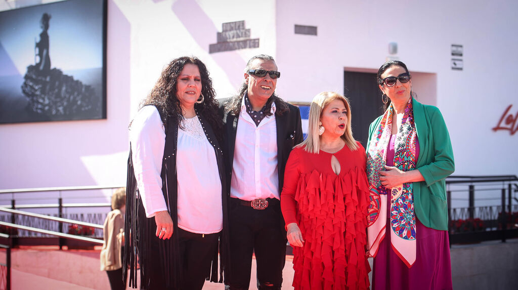 Toda la familia de Lola Flores y muchos famosos en Jerez en la inauguraci&oacute;n de su Centro Cultural
