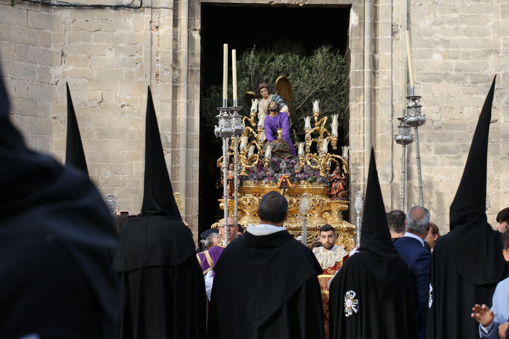Jueves Santo en Jerez: im&aacute;genes de la Hermandad de la Oraci&oacute;n en el Huerto