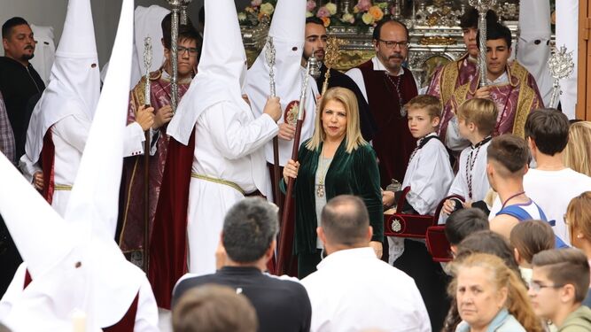 Mamen Sánchez, el pasado Martes Santo en la salida de la hermandad de la Clemencia.