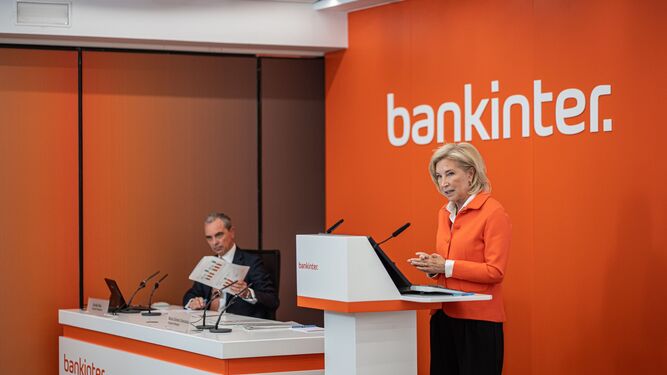 María Dolores Dancausa, consejera delegada de Bankinter, en rueda de prensa