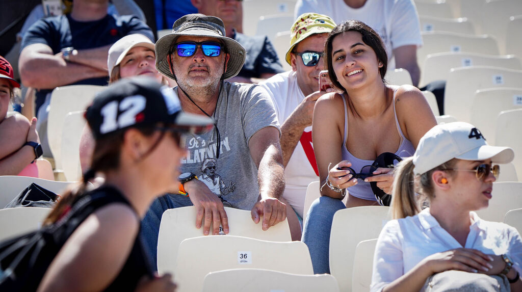 B&uacute;scate en el s&aacute;bado de Gran Premio MotoGP en Jerez
