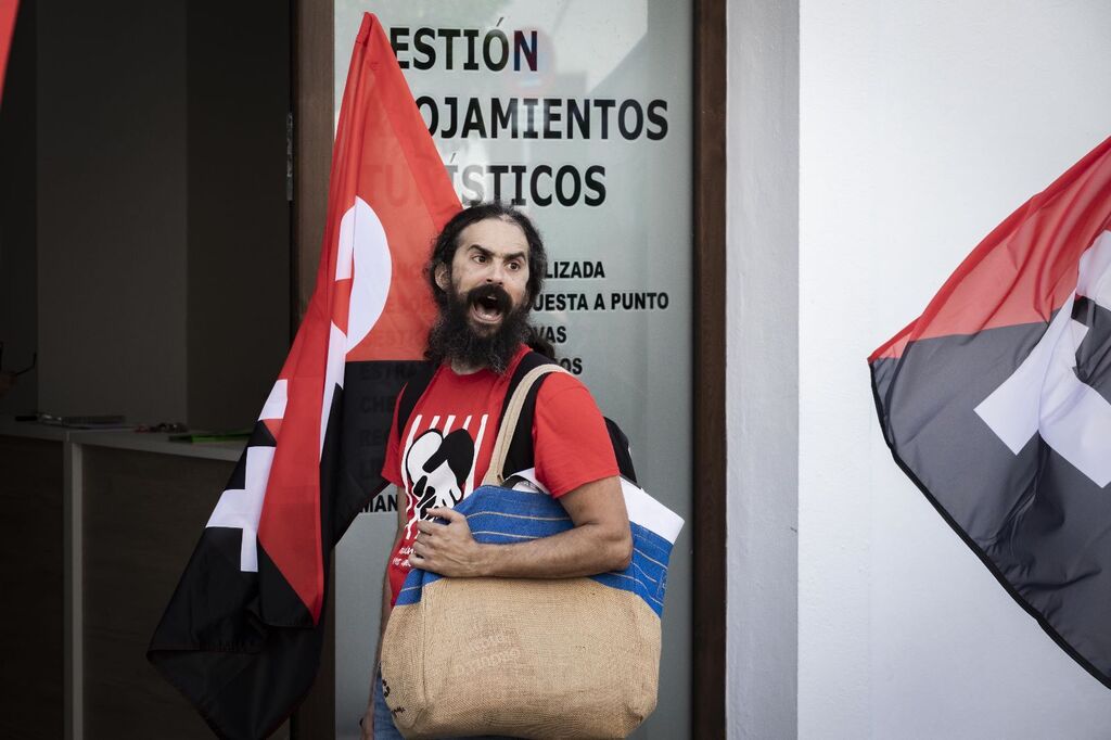 Manifestaci&oacute;n del Primero de Mayo en Jerez bajo el lema 'Sobran los motivos'