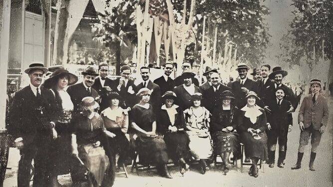 Jerezanos en la Feria de Jerez, en el año 1906.