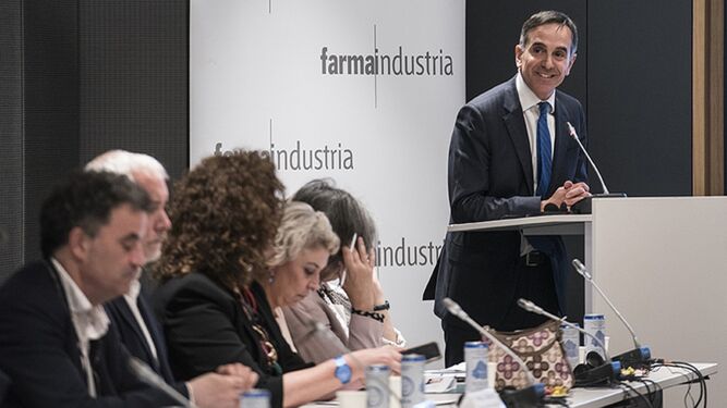Juan Yermo, de Farmaindustria, en el encuentro celebrado con expertos y representantes de la Comisión Europea.