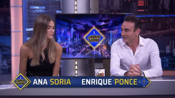Enrique Ponce y Ana Soria este martes en 'El Hormiguero'