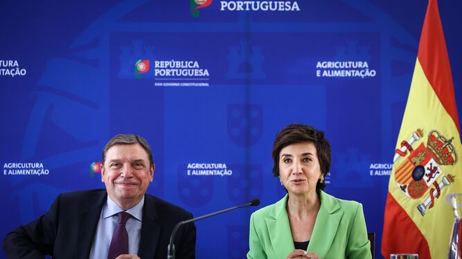 Luis Planas, ministro de Agricultura, en Lisboa con su homóloga portuguesa Maria Do Céu Antunes