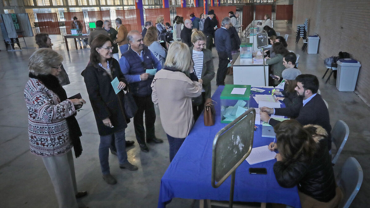 Mesas electorales en Ifeca.