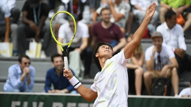 Pablo Llamas gana y sueña con el cuadro final en Wimbledon.