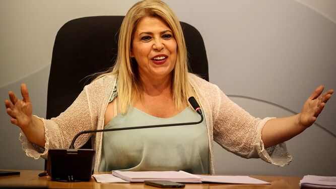 Mamen Sánchez, en su última comparecencia pública como alcaldesa en el Ayuntamiento de Jerez.