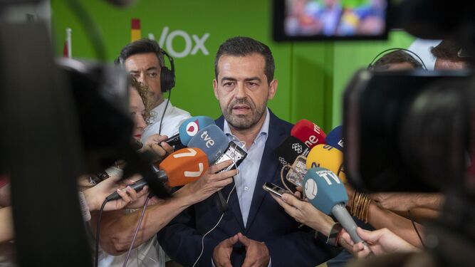 Rubén Martínez insiste en pedir consejerías.