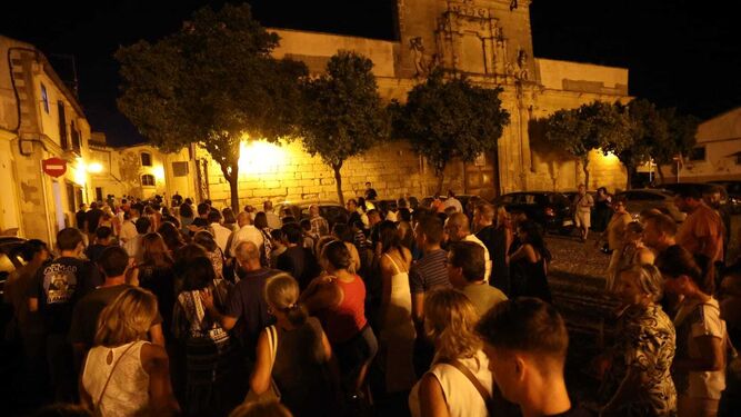 El público llena una nueva cita con la exitosa ruta guiada ‘Jerez de noche’
