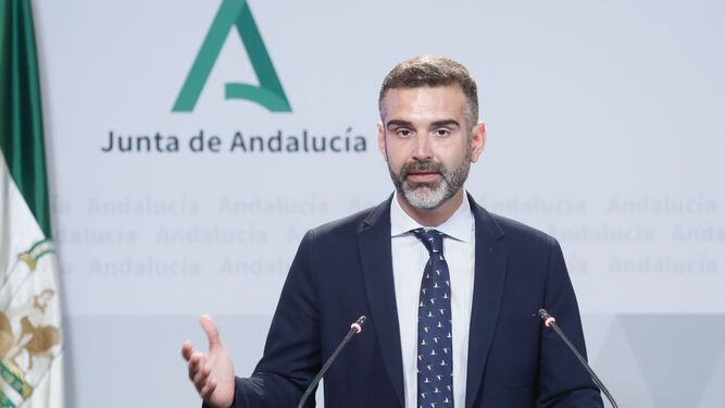 Ramón Fernández-Pacheco durante una rueda de prensa tras un Consejo de Gobierno.