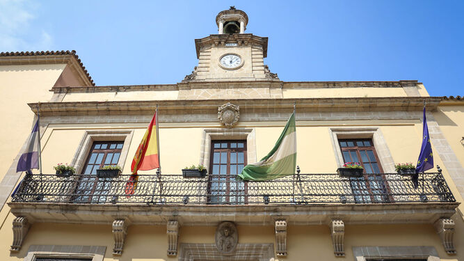 Balcón principal del Ayuntamiento de Jerez.