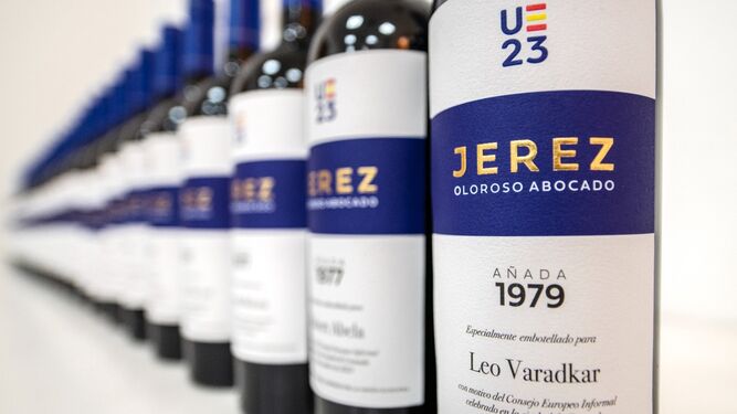 Botellas personalizadas del vino de Jerez con el que han sido obsequiados los líderes europeos.