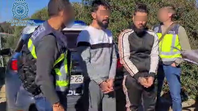 Imagen de los detenidos, presuntos autores del tiroteo en la calle Nueva de Jerez