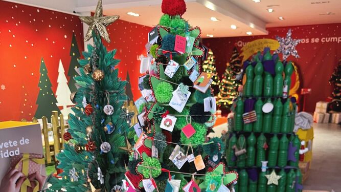 Luz Shopping organiza un concurso de árboles de Navidad entre colegios de Jerez