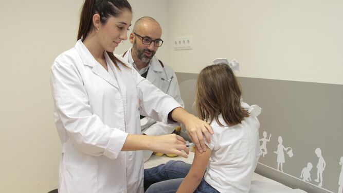 Casi 2.800 niños de seis a 59 meses se vacunaron frente a la gripe en la jornada sin cita.
