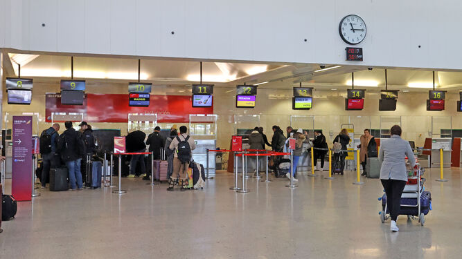 Zona de facturación en el Aeropuerto de Jerez.