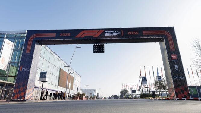 Cartel en el que se anuncia la celebración del GP de España de Fórmula 1 en Madrid de 2026 a 2035.