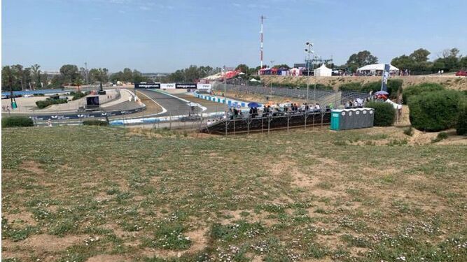 Zona a ampliar en la curva 2 (Michelin) del Circuito de Jerez-Ángel Nieto.