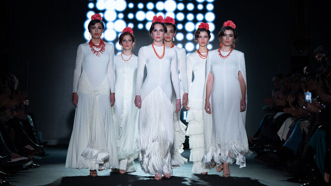 Las tendencias más destacadas de la moda flamenca vistas en SIMOF y We Love Flamenco.