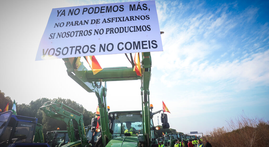 Jerez colapsado por la protesta de agricultores y ganaderos
