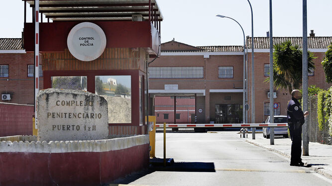 La entrada al centro penitenciario Puerto II.
