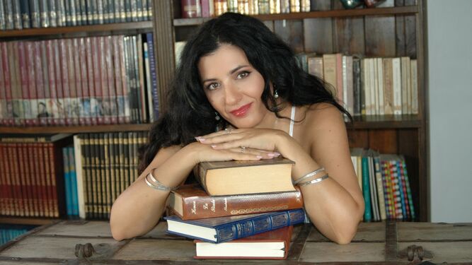 La escritora Inma Sharii.