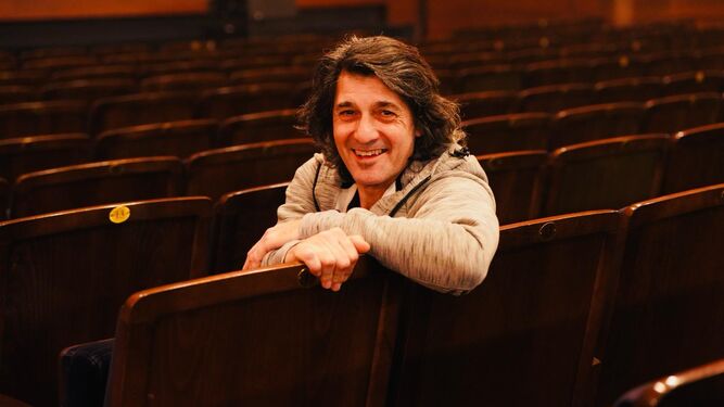 Joaquín Grilo, en el Teatro Villamarta donde actuará esta noche.
