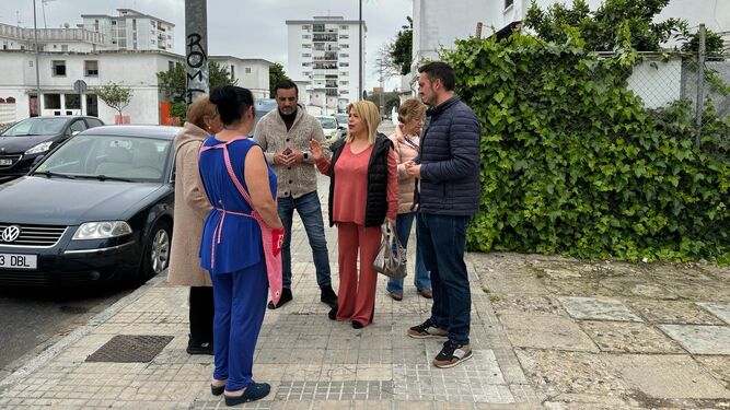 Visita del PSOE de Jerez al Polígono San Benito.