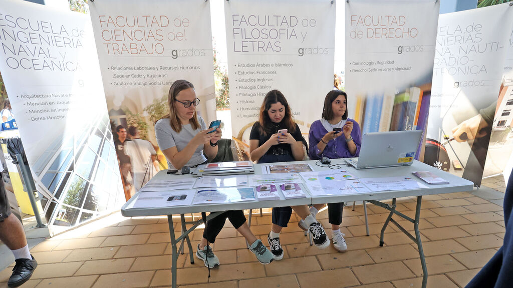 Feria de la Formaci&oacute;n Profesional en el Campus de la UCA en Jerez